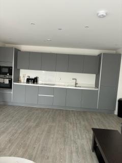 Fully furnished 2 bedroom complete Apartment for 5 Guest - Cambridge - 1