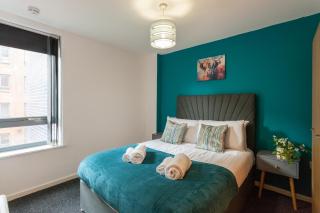 Modern City Apartment By Chalefor Living - 3