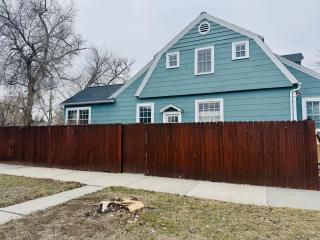 Bright & Cozy 2BR | Near Downtown, MSU & Hospitals - Billings - 7