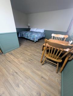 Auburn Inn Motel - 2