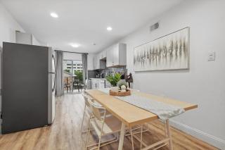2-BD 2-BA Apartment with Pool Patio Courtyard - Dallas - 1