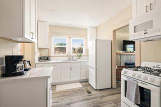 Cozy Ocean Beach Bungalow - San Diego - 3
