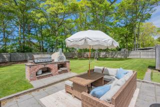 7 Raymond Avenue South Yarmouth -The Sandlot Shanty - South Yarmouth - 9