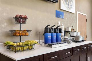 Best Western Inn & Suites Monroe - Monroe - 2