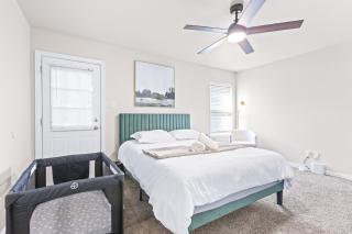 Family-Friendly 3BR 10 Min from ATT Stadium - Arlington - 4