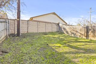 Family-Friendly 3BR 10 Min from ATT Stadium - Arlington - 1