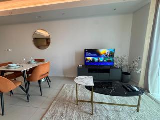 The Heights at Riverline O2 View & AC - London - 3