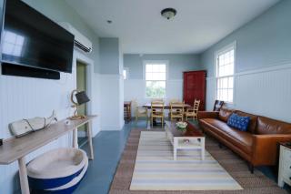 Private Island Getaway - 2BR Cottage - Portland - 7