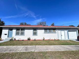 547c) Renovated 3 bedroom downtown - Sint-Petersburg - 4