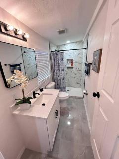 547b) Newly updated studio in a great neighborhood - Sint-Petersburg - 7