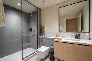 Seraya Residences at Burj Crown - 6