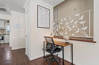 556b) Large 3 bedroom with Parking - North Bergen - 9