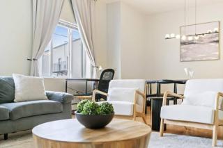 556a) Extremely Large 4 bedroom Easy access to NYC - North Bergen - 3