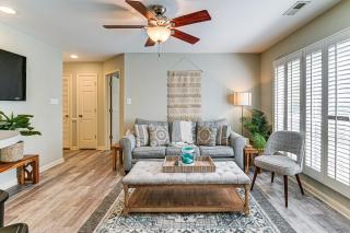 Walk to Ocean Condo with Balcony in Myrtle Beach! - Myrtle Beach - 5