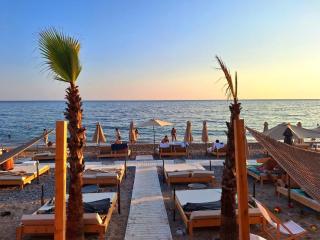 Sea Whisper Apartment - Budua - 0