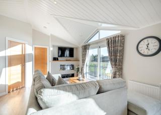 Nunland Hillside Lodges - - 6
