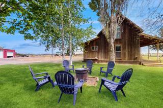 Long Hollow Ranch - The Bunk House - Sisters - 3