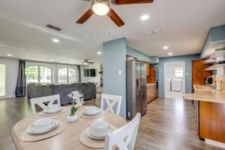 1 Mi to Lake Whitney Morgan Home with Deck! - 8