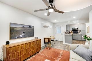 Peaceful 5-Acre Stay - The Emerald Grove Retreat - 2