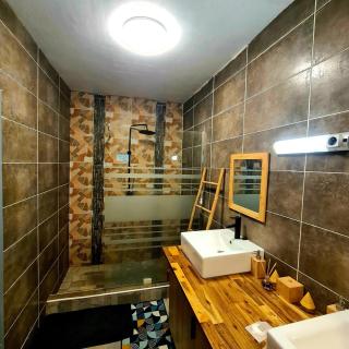 Tahiti lodge - Sada - 5