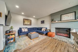 2 Blocks to Beach Park Cozy Seattle Townhome - Seattle - 0