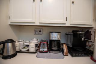 Engine 24 Firehouse Bed & Breakfast - 4
