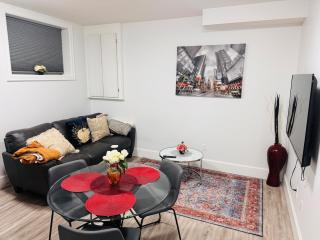 Nanone Signature- Adorable 2 Bedroom Suite - Saskatoon - 9