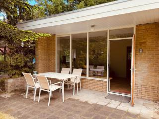 Lovely bungalow lots of privacy - 8