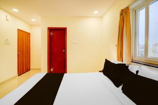Townhouse De Alphabet Hotel - Gandimaissamma - Haiderabad - 4