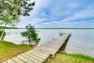 Higgins Lake House with Swimming Dock! - Roscommon - 6