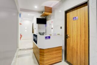 Hotel O ALEXA Hotel - Surat - 9