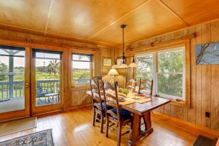 Spacious Riverfront Cottage with Dock in Green Pond! - - 5