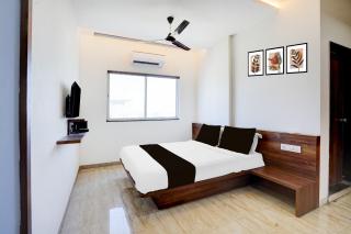 Hotel O MIDAS Regency - Shikrapur - 8