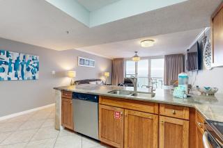 Pelican Beach Resort 504 - Destin - 2