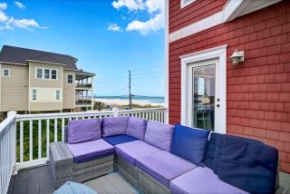 Beachfront, private dock, private pool & hot tub, pool table, ping pong - North Topsail Beach - 4