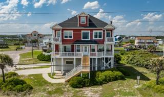 Beachfront, private dock, private pool & hot tub, pool table, ping pong - North Topsail Beach - 1