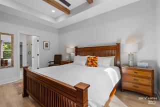Modern Pet-Friendly Home in Bella Vista - Bella Vista - 7