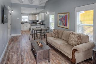 Quaint Cottage with Private Pool-Walk to Everything - St. Augustine - 1