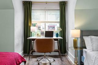 Midcentury 5BD | BBQ & Yard | Close to DT & Pitt - Pittsburgh - 2