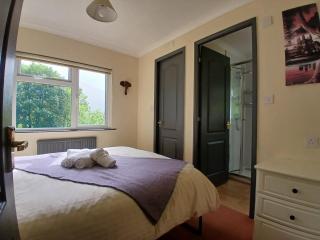 Heart of Glencoe Holidays - 1