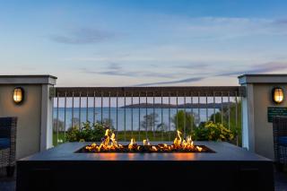 Fireside Inn, Ocean's Edge - Belfast - 5