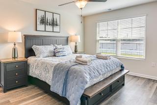 3 Mi to Shore Family Townhome in Surfside Beach - Myrtle Beach - 1