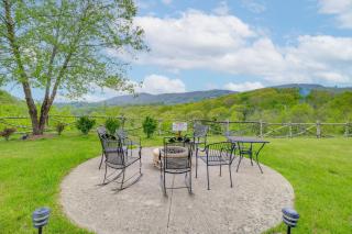 Mountain Condo 2 Mi to Dtwn Banner Elk with Views! - Banner Elk - 9