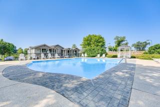 4 Mi to Branson Landing Resort Condo with Balcony - Branson - 9