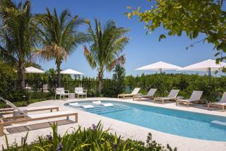 Parking Pool & Dock - Shellstone House - 8