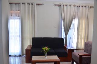 Beautiful Kampala Home - 8