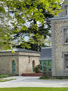 Domaine de Kerrosen à proximité du port de Dinan, sur la Rance - 3