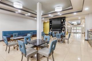 Best Western Plus JFK Inn & Suites - North Little Rock - 5