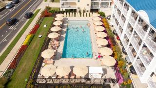 La Mer Beachfront Resort - Cape May - 9