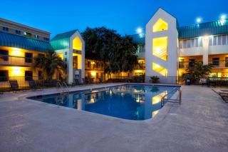 Best Western Seaway Inn - 6
